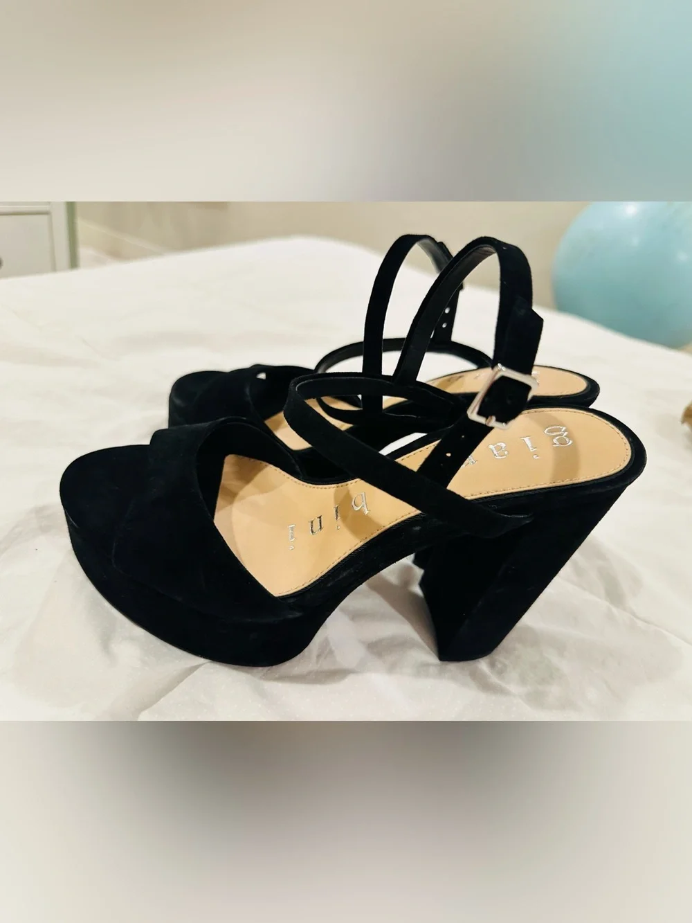 Gianni Bini Black Strappy Platform Heels new w/o box Size 8